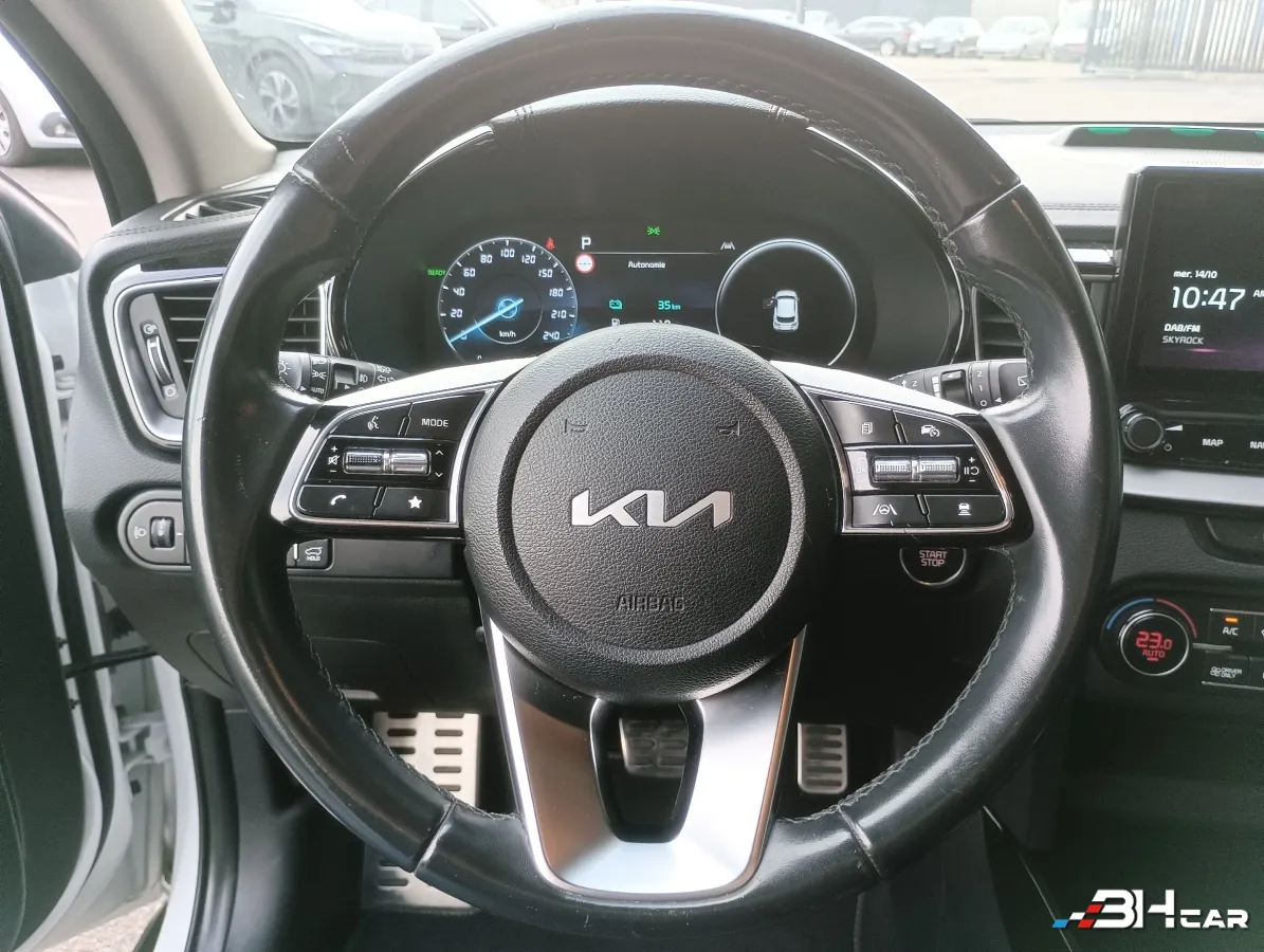 Kia Xceed - photo 26
