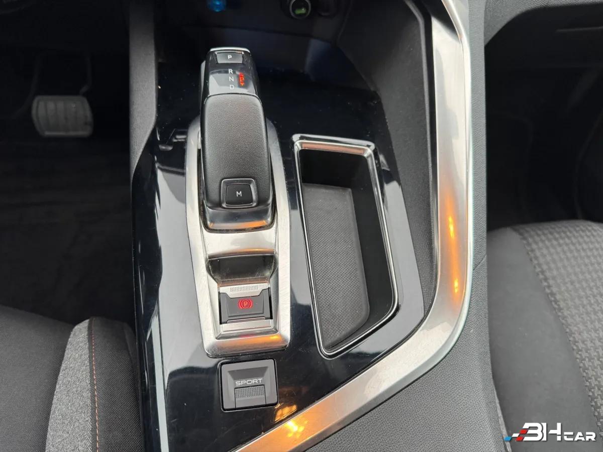 Aperçu indisponible de Peugeot 5008