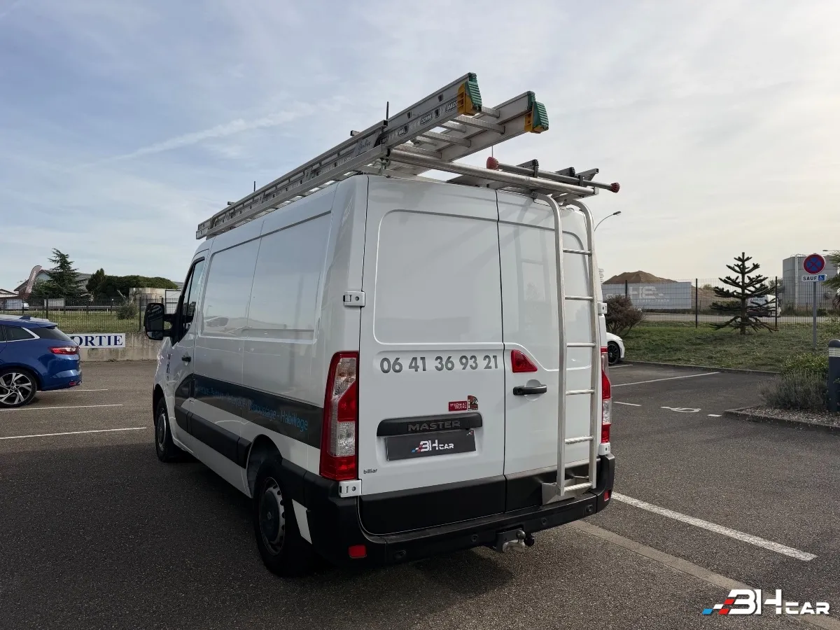 Renault Master Vu - photo 4