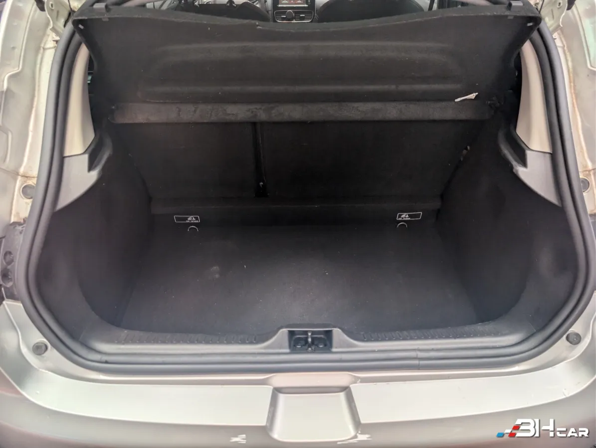 Renault Clio - photo 21