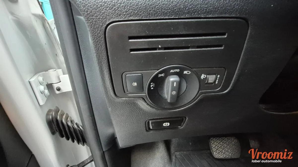 Mercedes Vito 