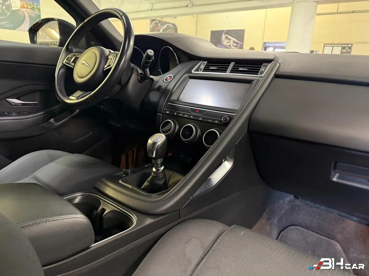 Aperçu indisponible de Jaguar E-Pace