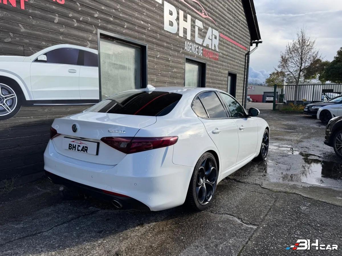 Aperçu indisponible de Alfa Romeo Giulia