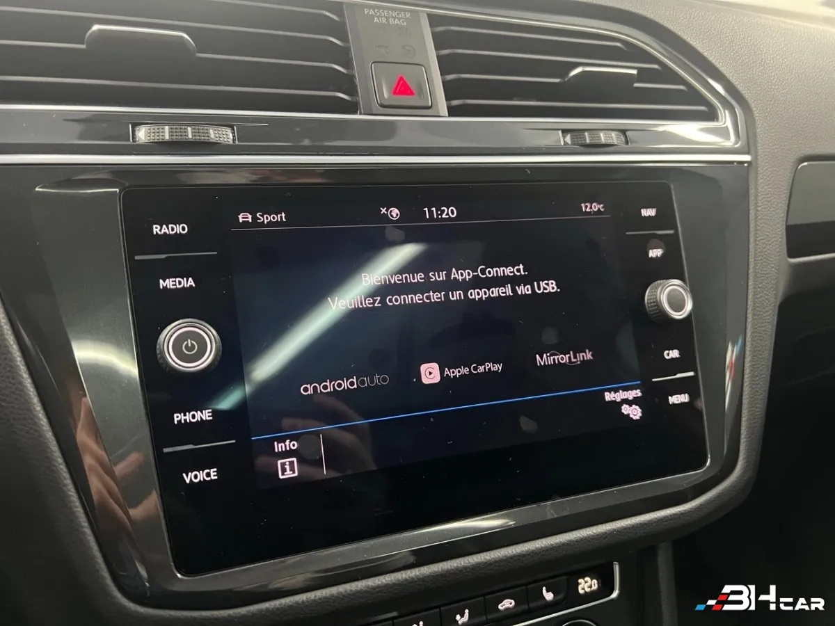 Volkswagen Tiguan - photo 19