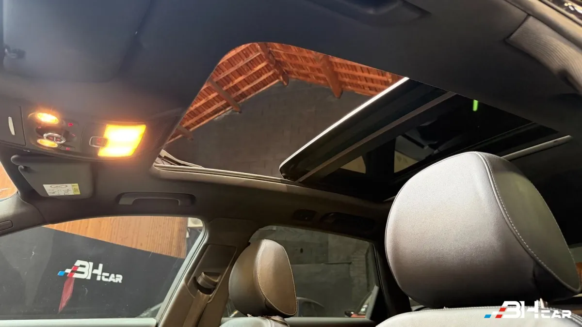 Audi A4 - photo 13