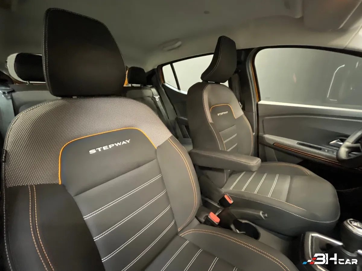 Dacia Sandero - photo 9