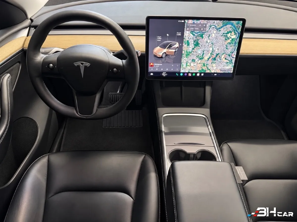 Tesla Model-y - photo 7