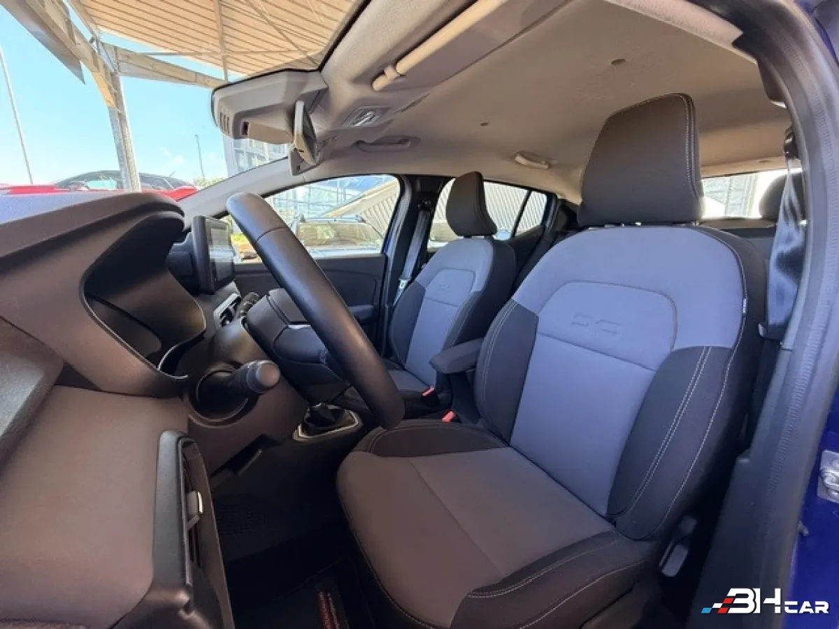 Dacia Sandero - photo 12