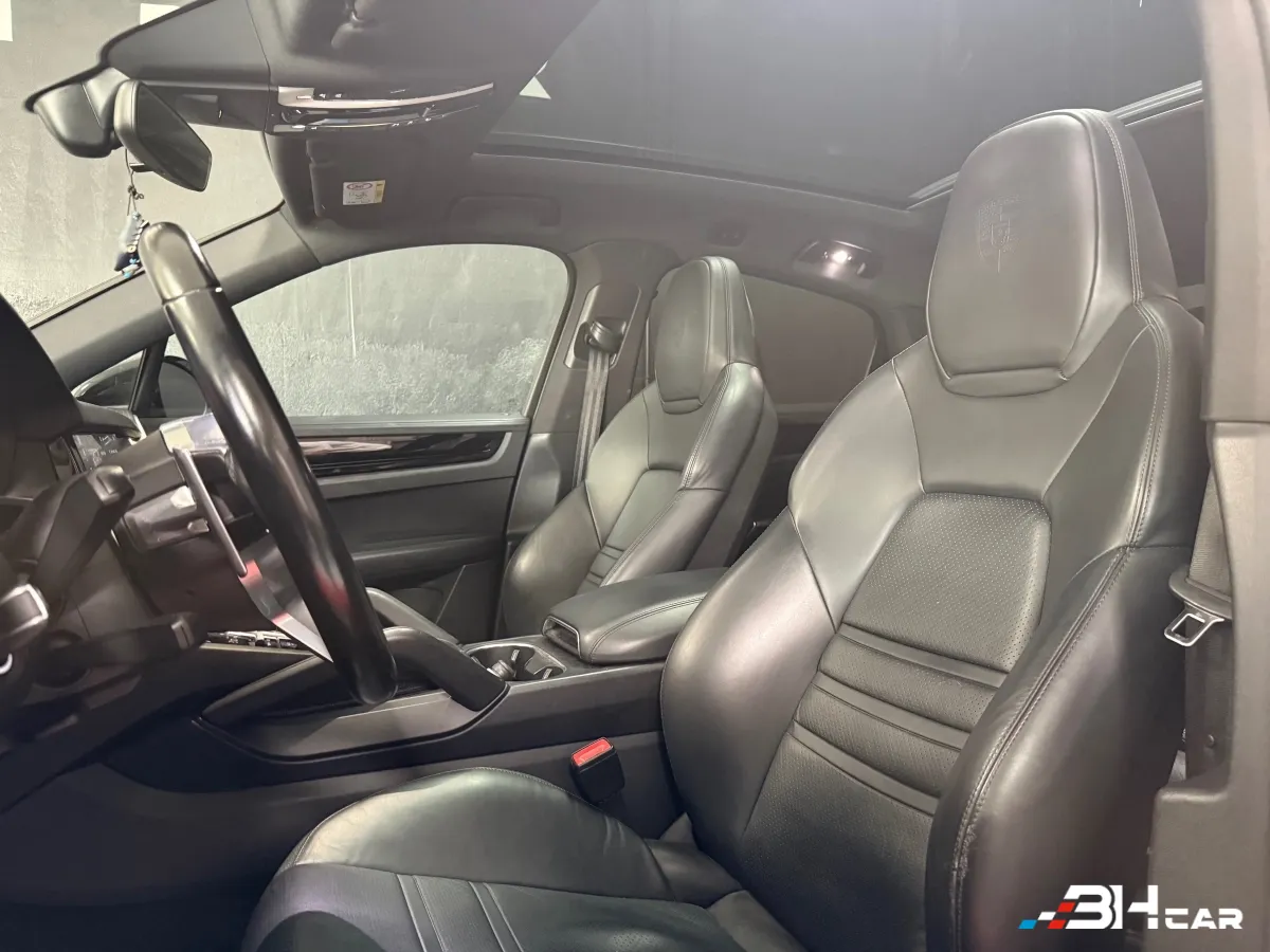 Porsche Cayenne - photo 16