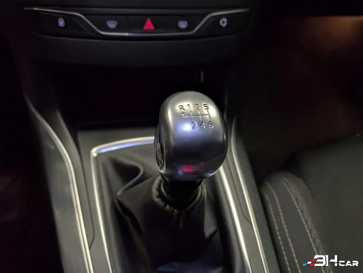 Aperçu indisponible de Peugeot 308