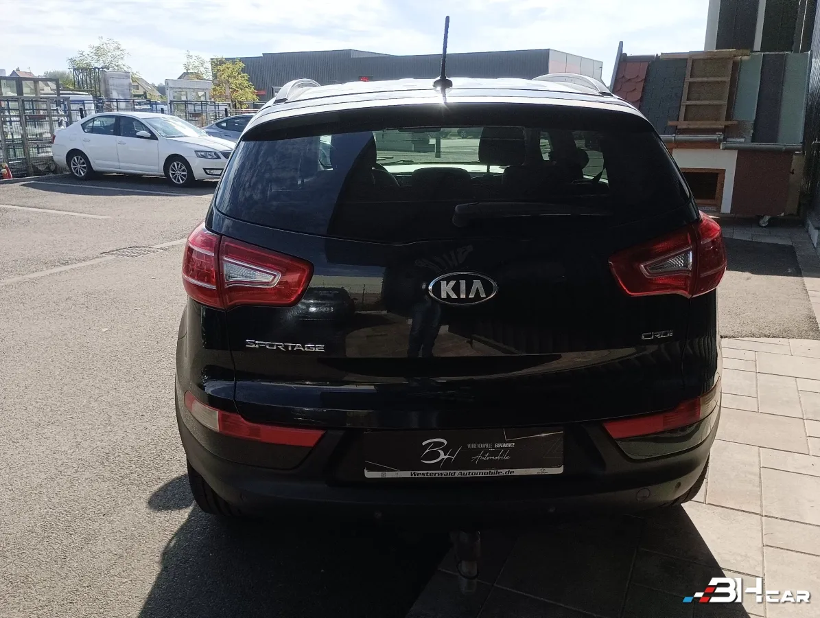 Kia Sportage - photo 4