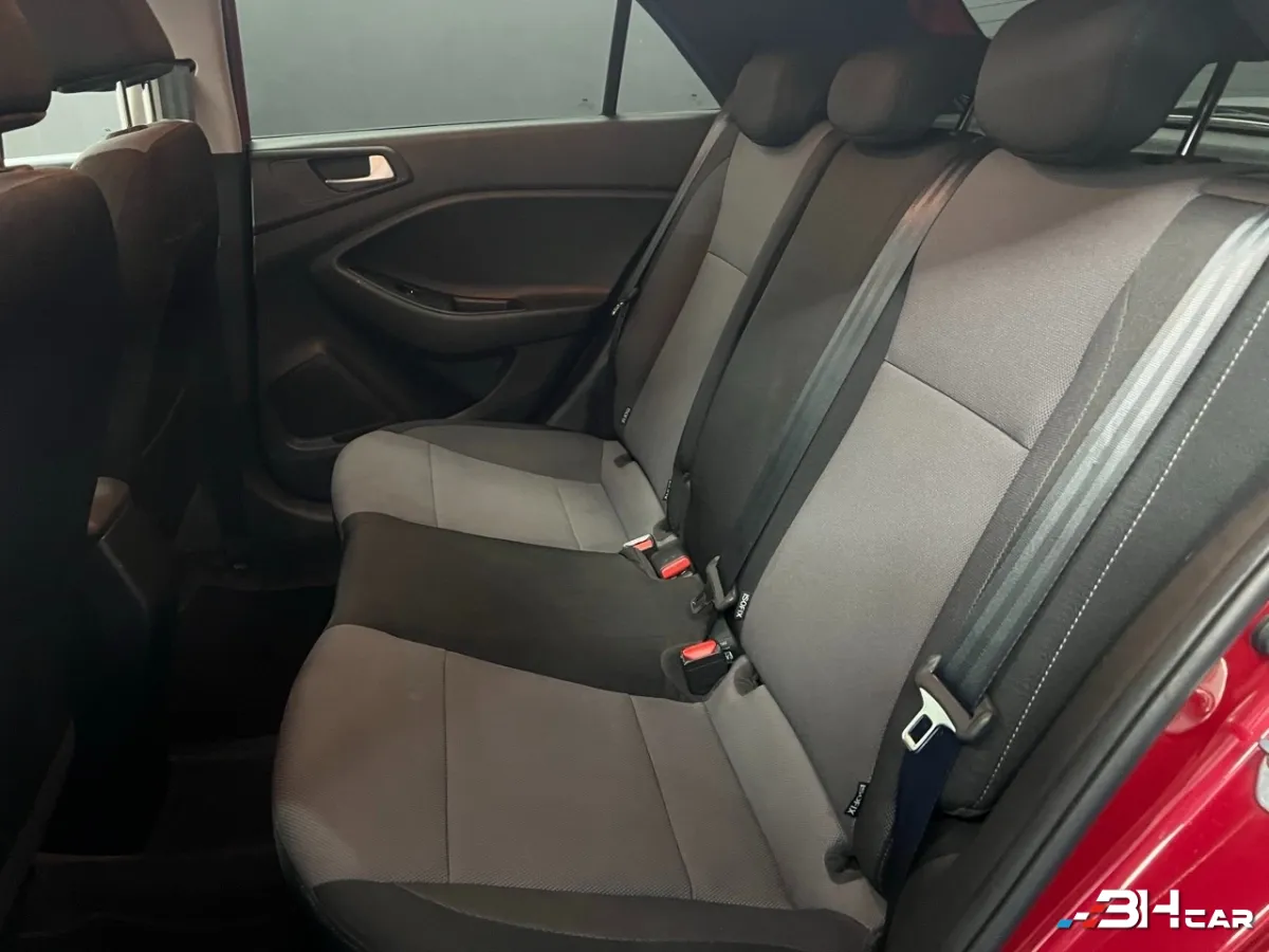 Hyundai I20 - photo 12