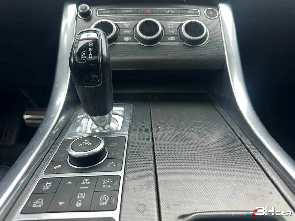 Land Rover Range Rover Sport - photo 18