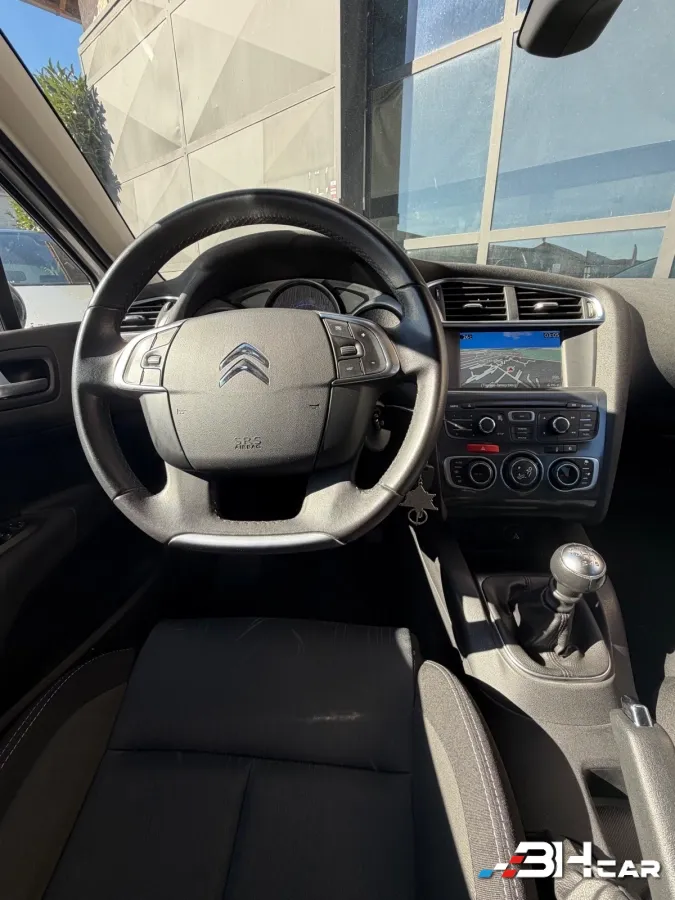 Citroen C4 - photo 10