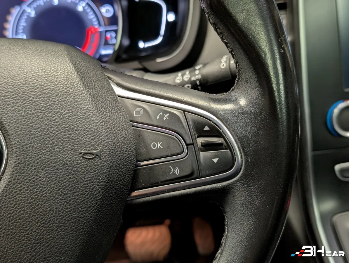 Renault Scenic - photo 11