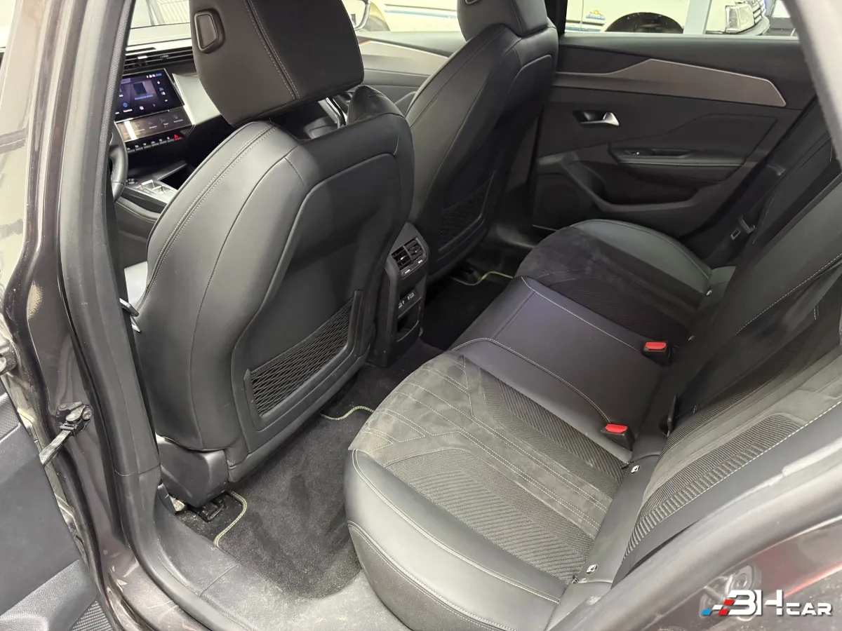 Peugeot 308 - photo 16
