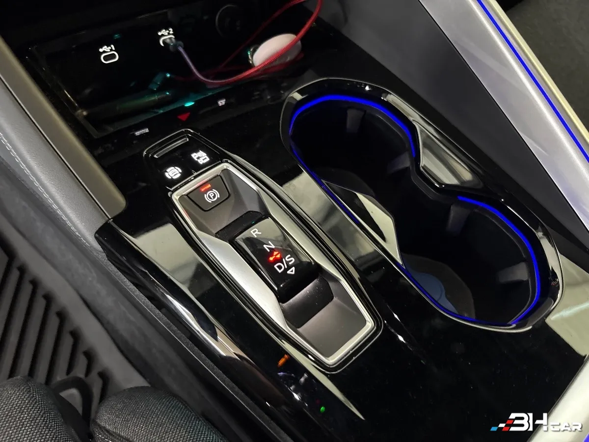 Audi Q5 - photo 15