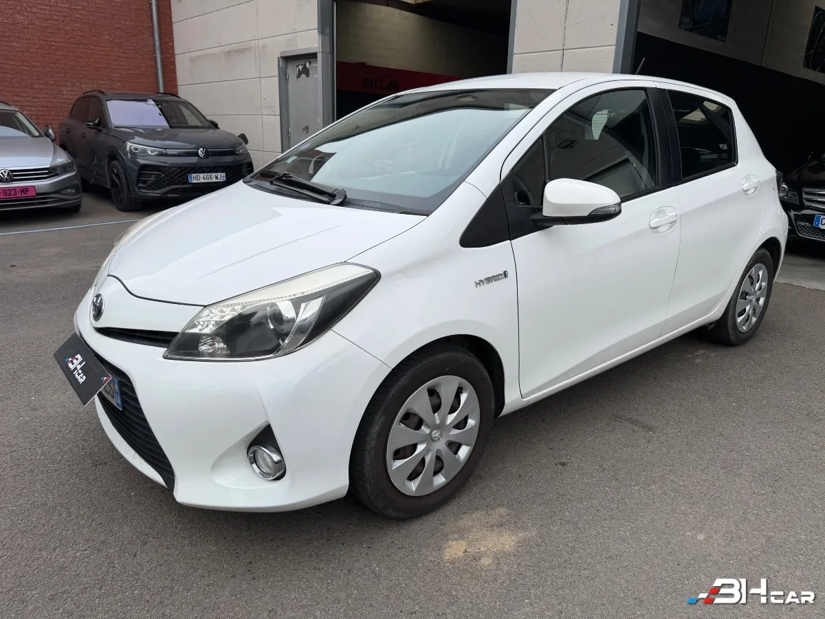 Toyota Yaris - photo 4