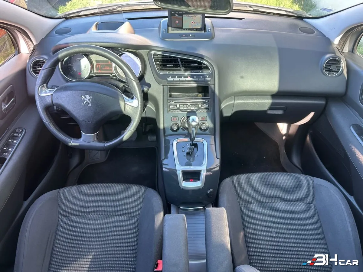 Peugeot 5008 - photo 20