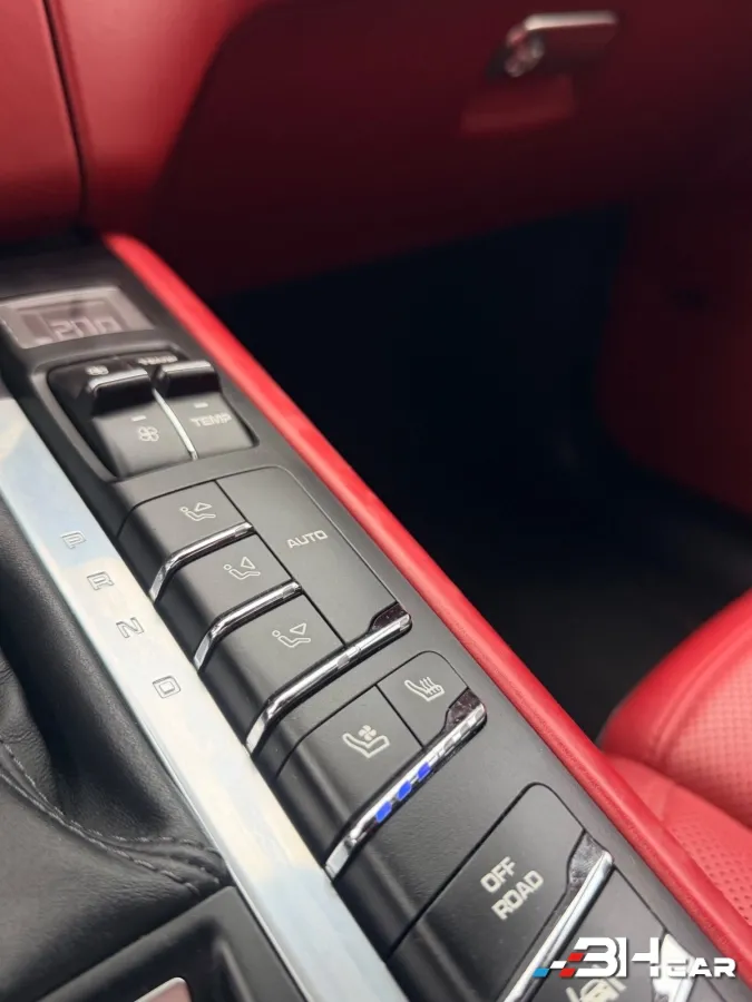 Porsche Macan - photo 13