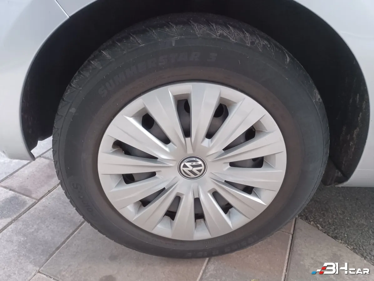 Volkswagen Golf - photo 10