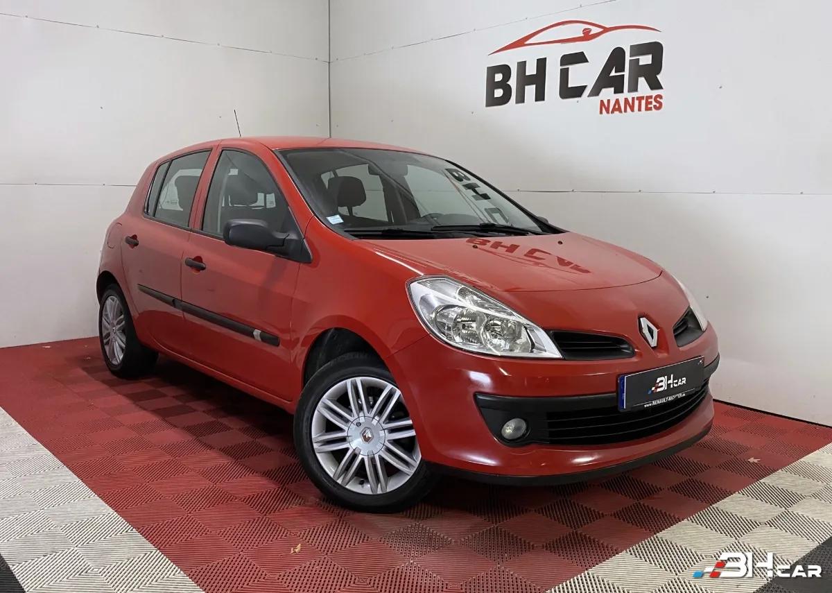 Image: Renault Clio 1.2 75 CONFORT DYNAMIQUE