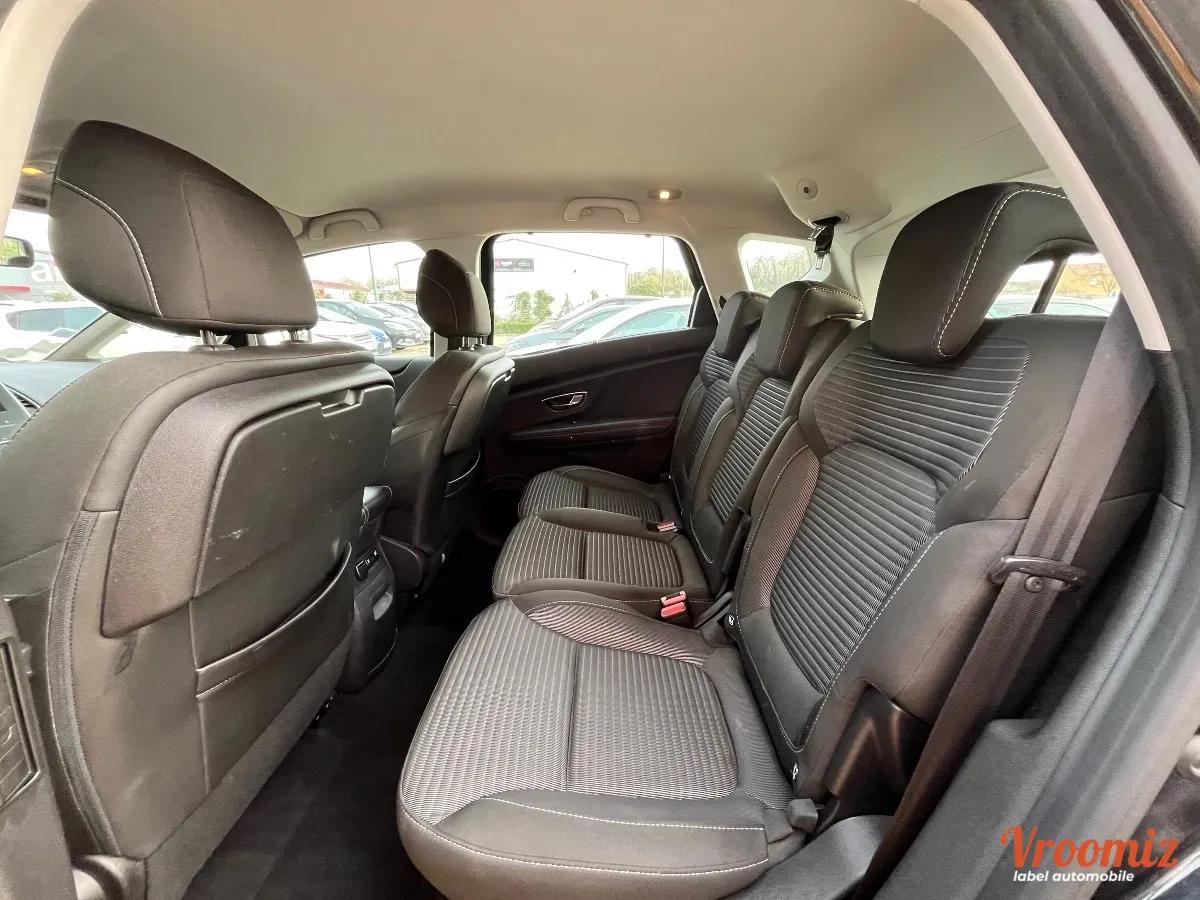 RENAULT SCENIC IV 1.5 dCi 110 CH