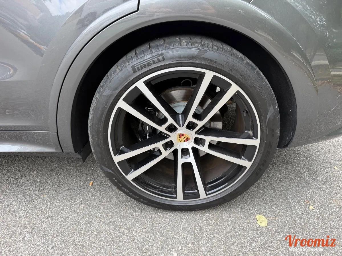 Porsche Cayenne COUPE 3.0 E-HYBRID 470H 305 PHEV 25.9KWH BVA