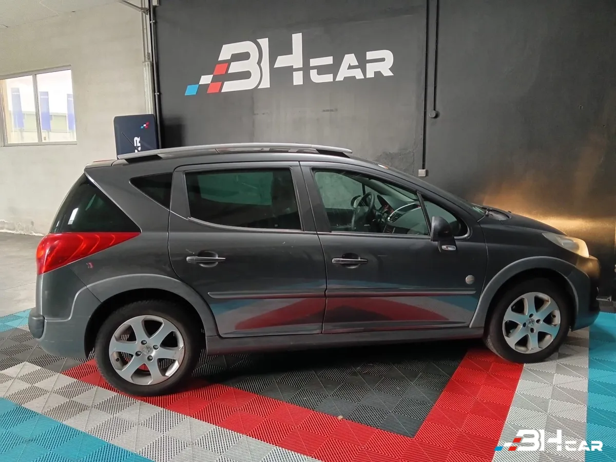Peugeot 207 - photo 4