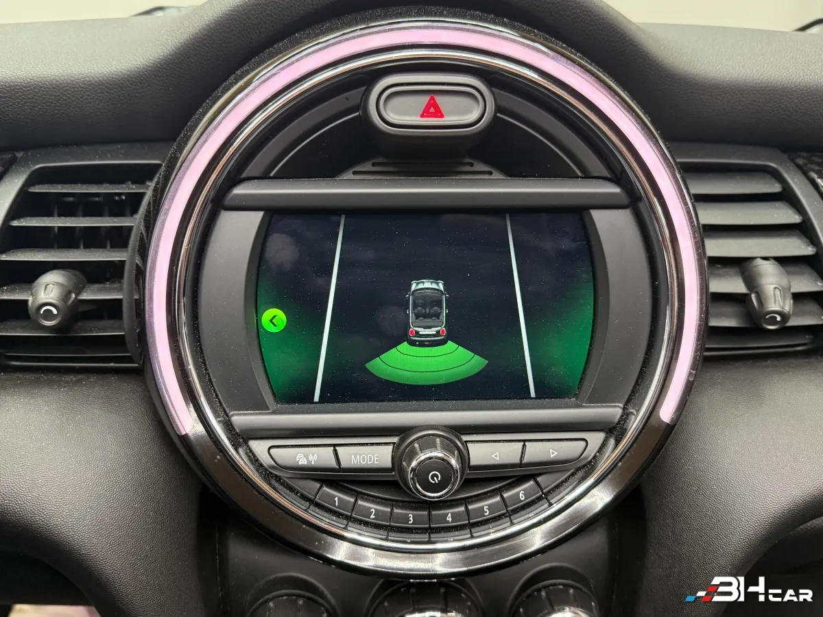 Mini Cabrio - photo 16