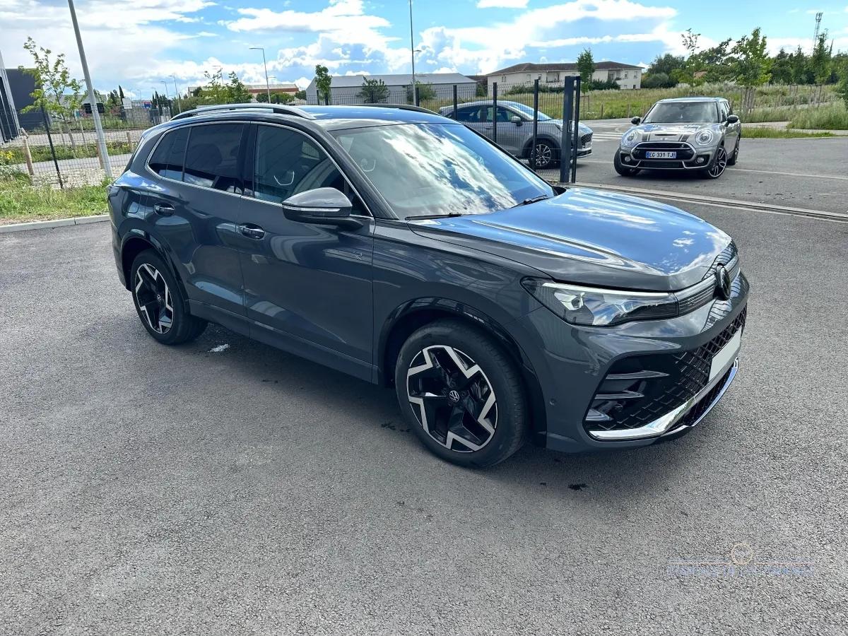 Volkswagen Tiguan 2.0 TDI 150 R-LINE DSG BVA