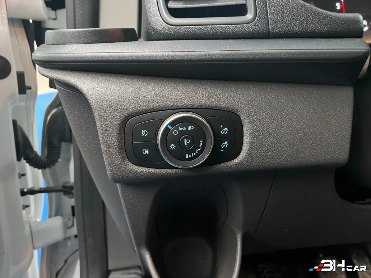 Ford Transit Custom Vu - photo 19