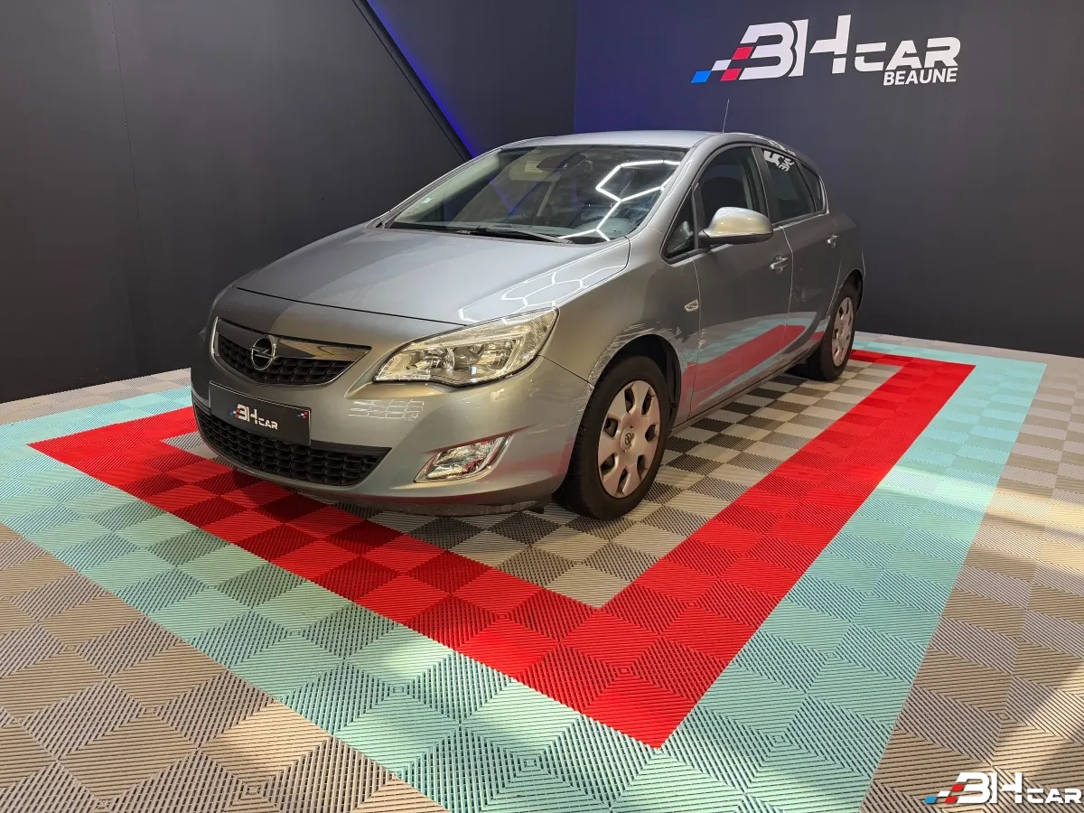 Opel Astra - photo 3