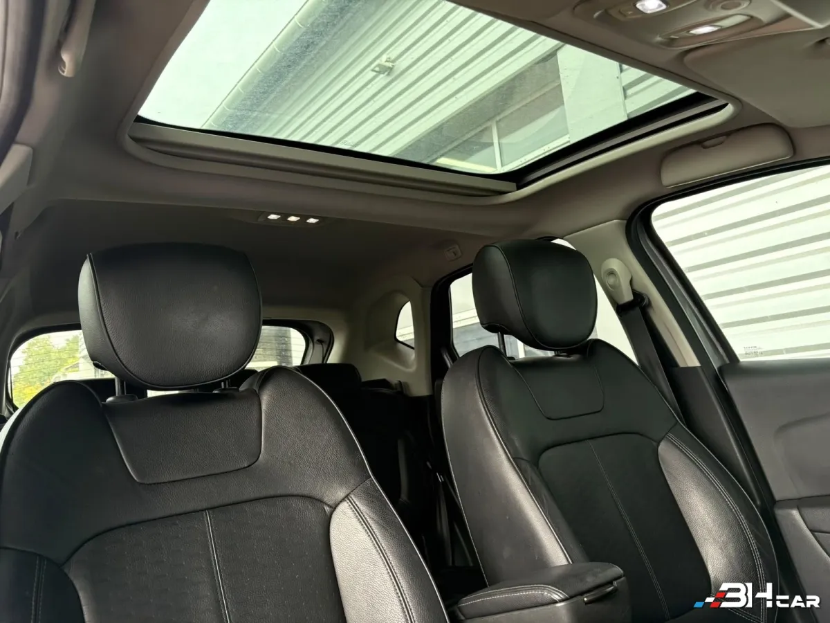 Renault Captur - photo 16