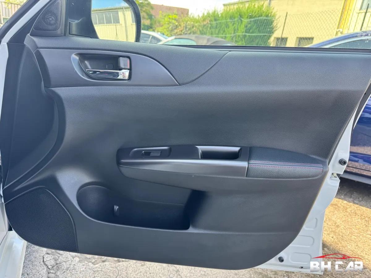 Aperçu indisponible de Subaru Impreza