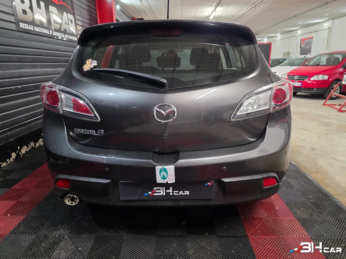 Mazda 3 - photo 6