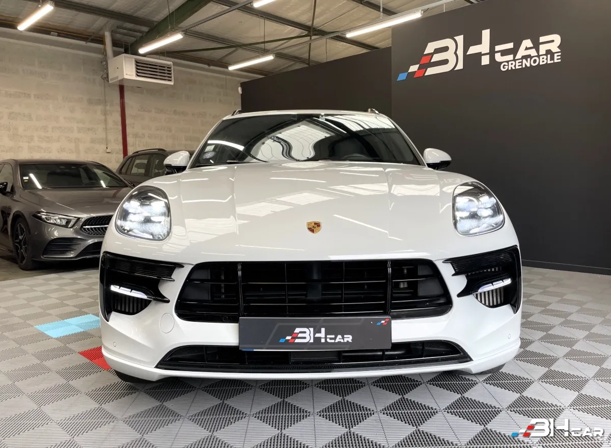Porsche Macan - photo 2