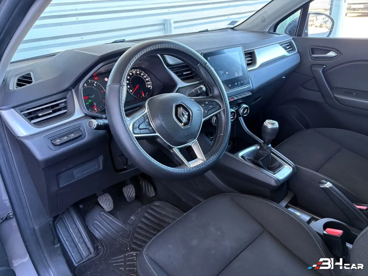 Renault Captur - photo 16