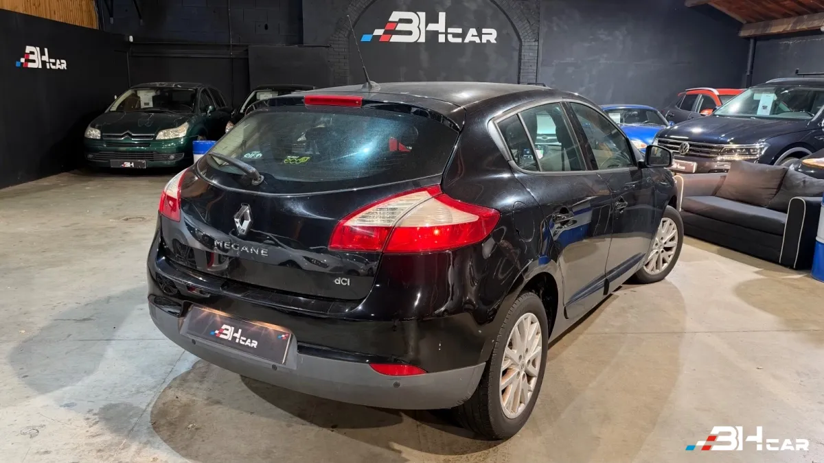 Renault Megane - photo 8