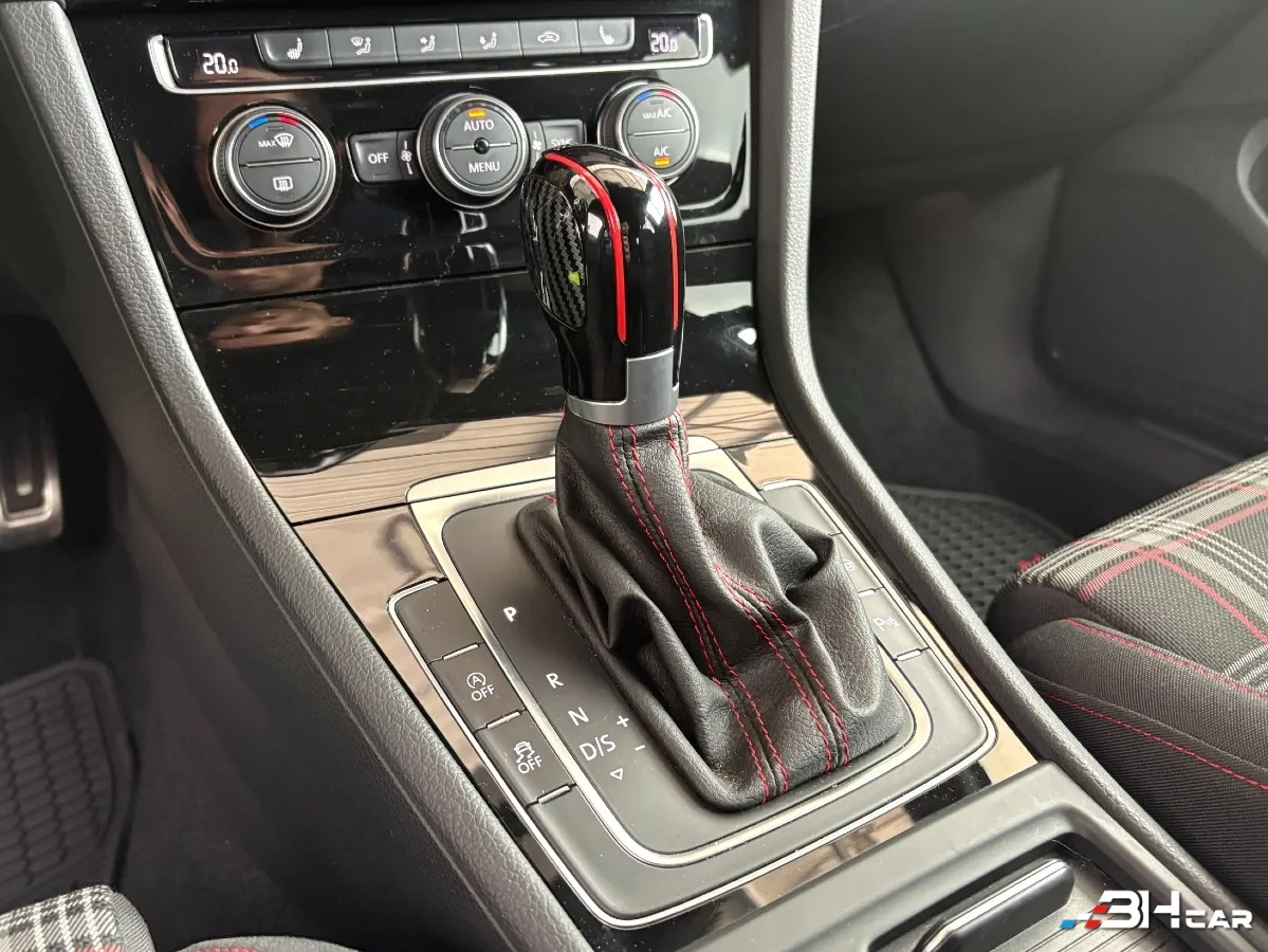 Volkswagen Golf - photo 14