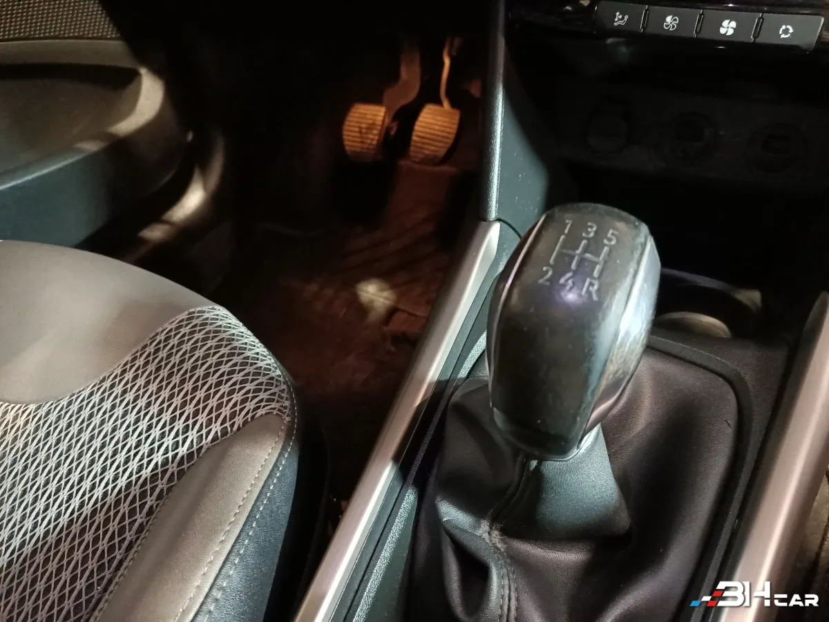 Peugeot 2008 - photo 10