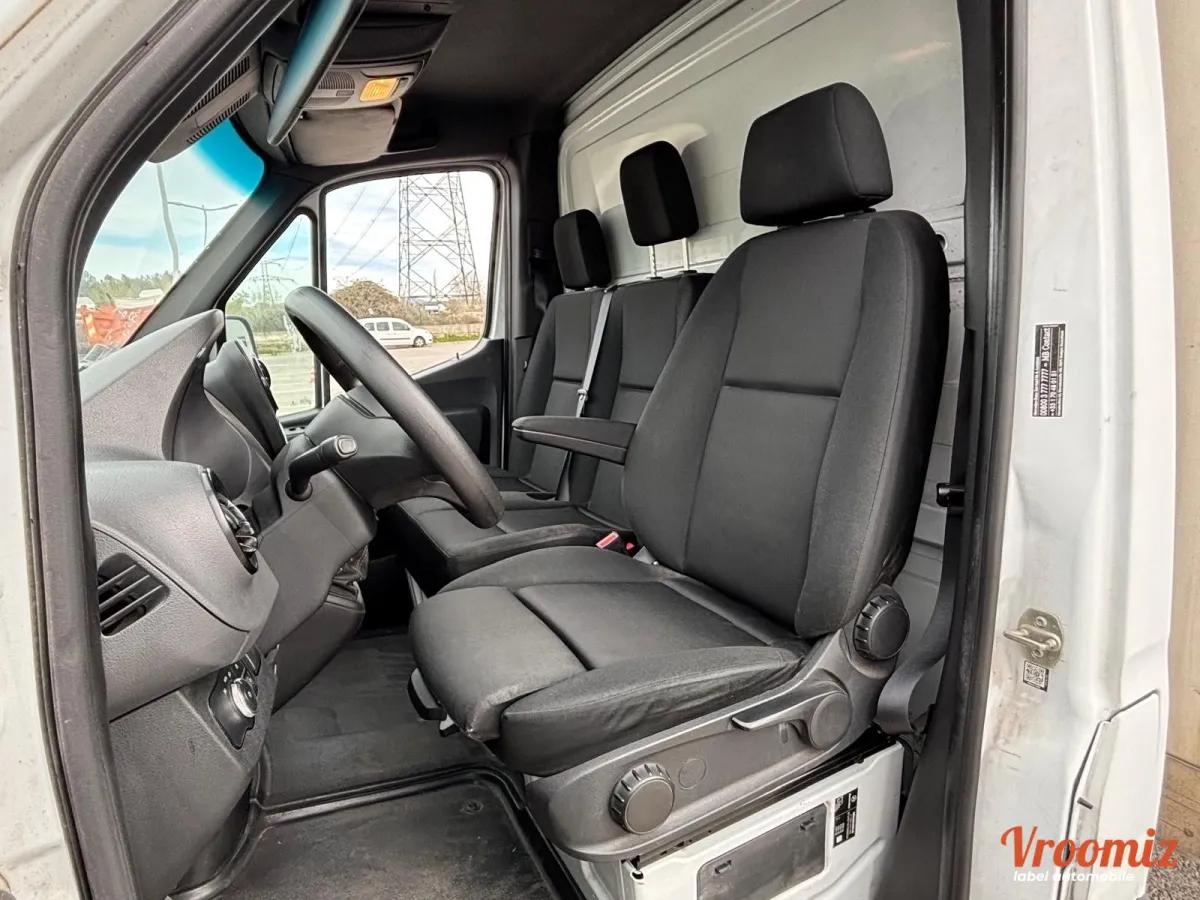 MERCEDES-BENZ SPRINTER 5-t Camion plate-forme hayon / Châssis 514 CDI 143cv - Garantie 12 Mois