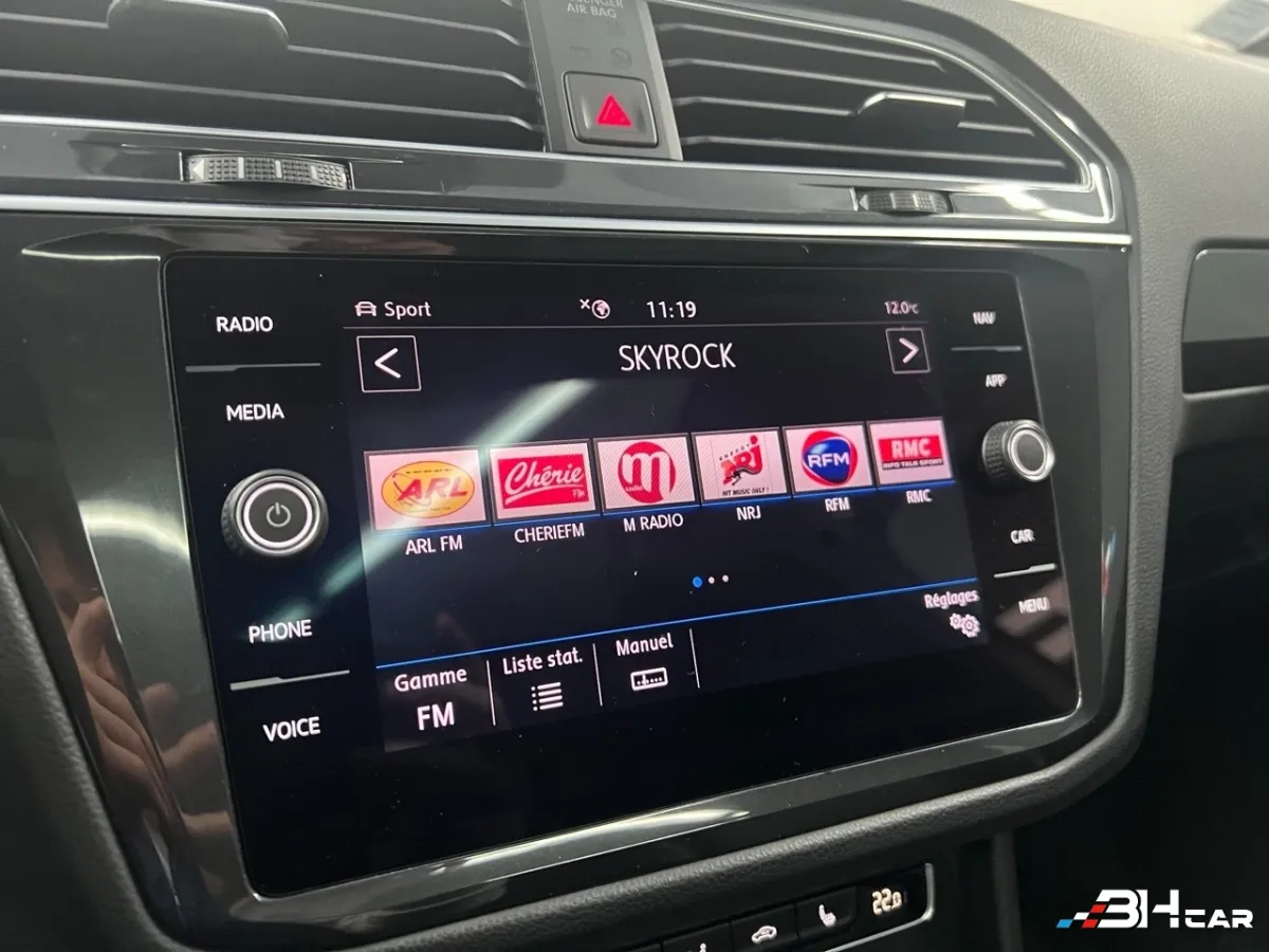 Volkswagen Tiguan - photo 20