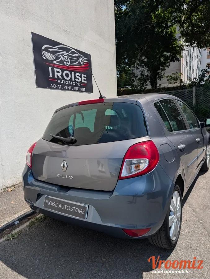 Renault Clio 1.6 110 DYNAMIQUE BVA