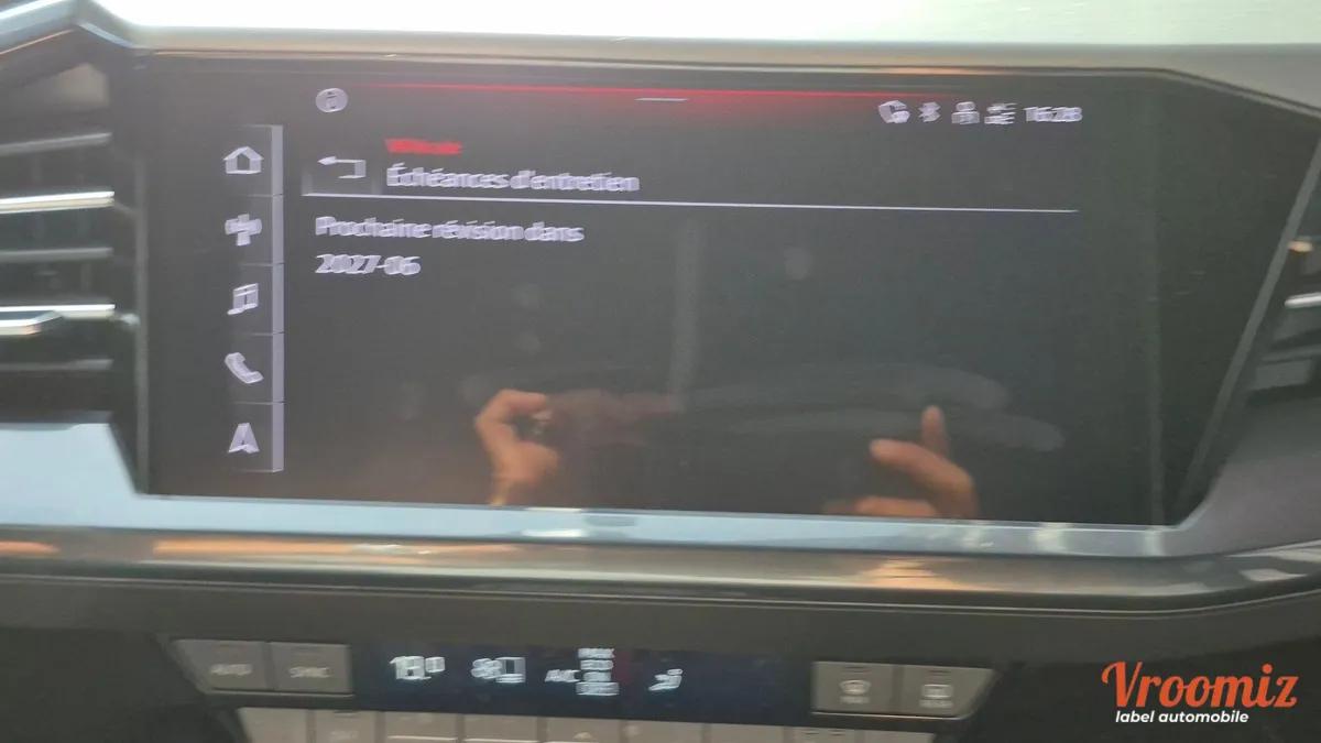 Audi Q4 