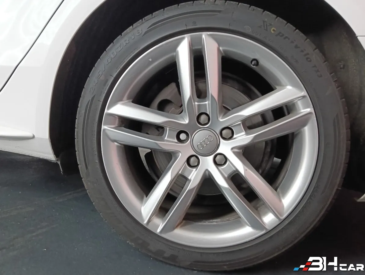 Audi A4 - photo 26