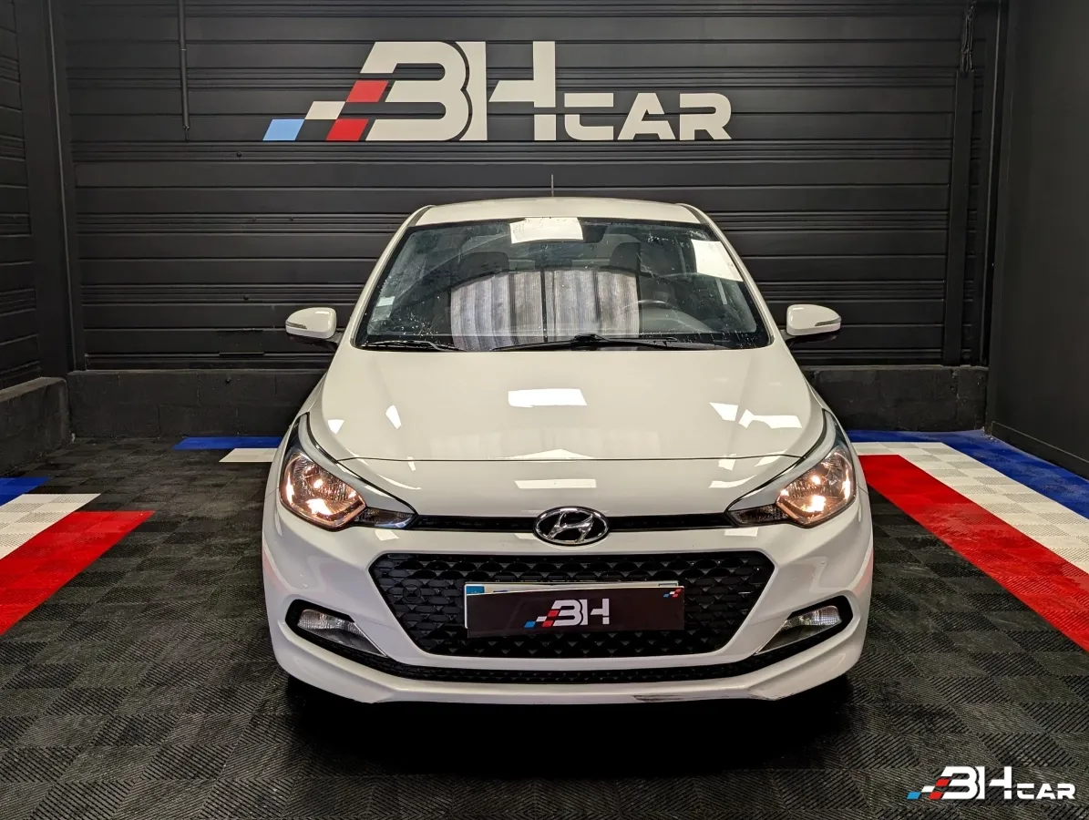Hyundai I20 - photo 3