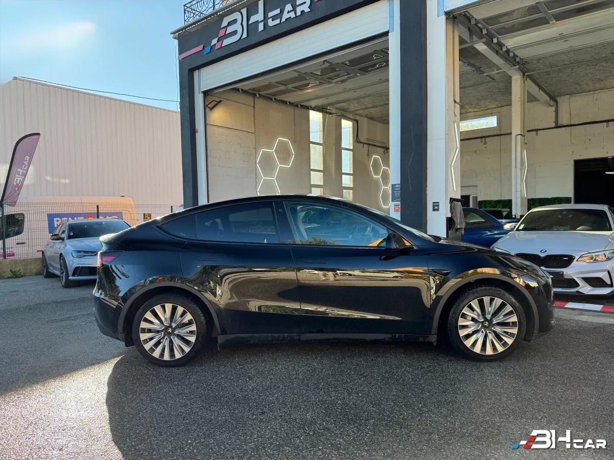 Aperçu indisponible de Tesla Model-y