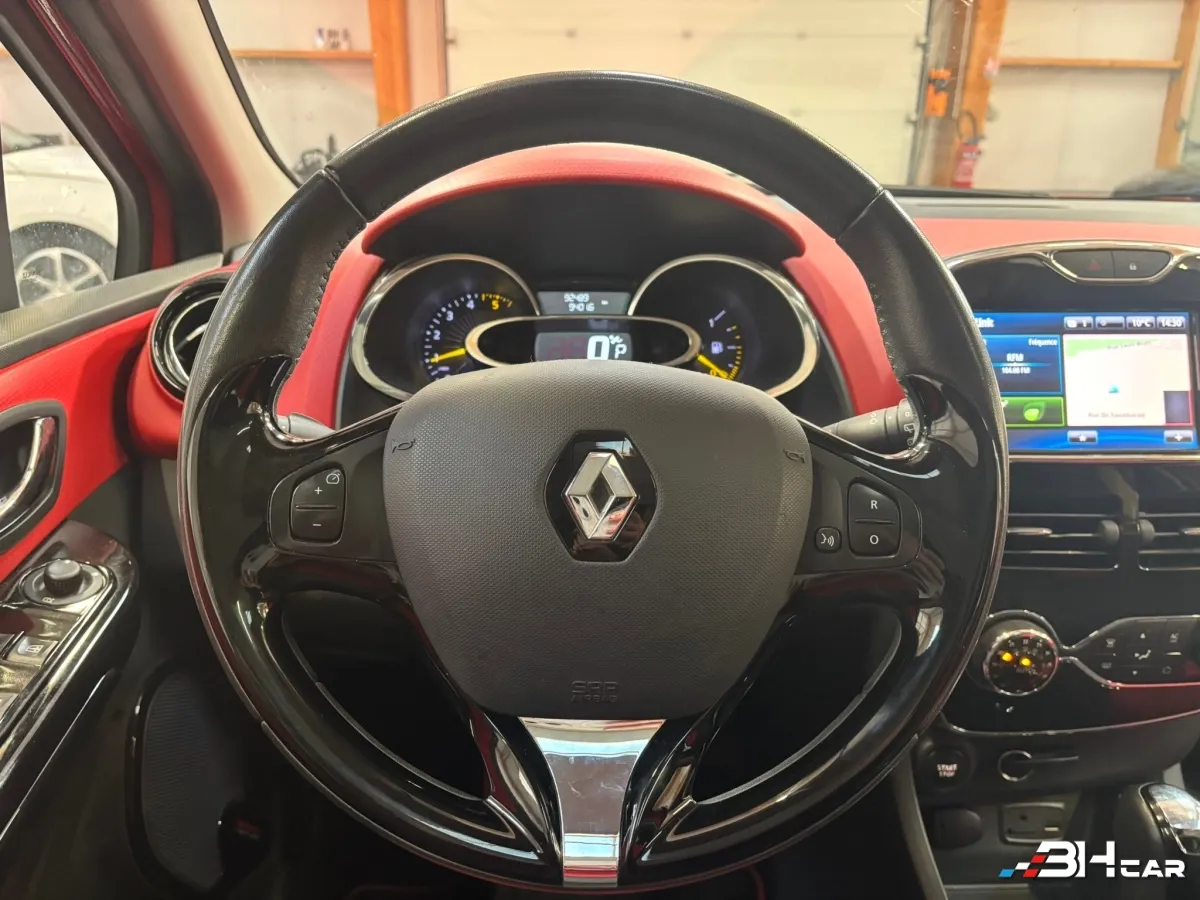 Renault Clio - photo 16
