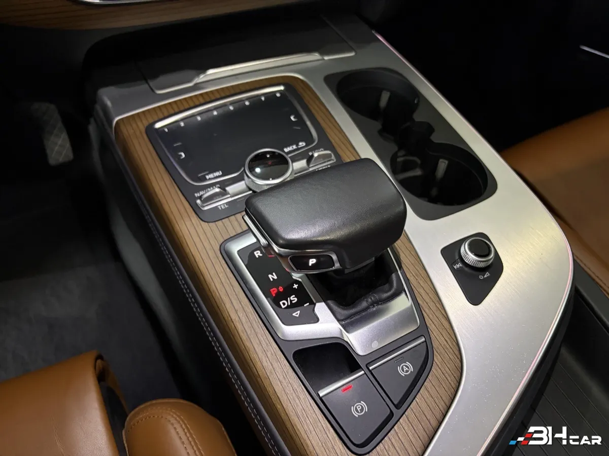 Audi Q7 - photo 44